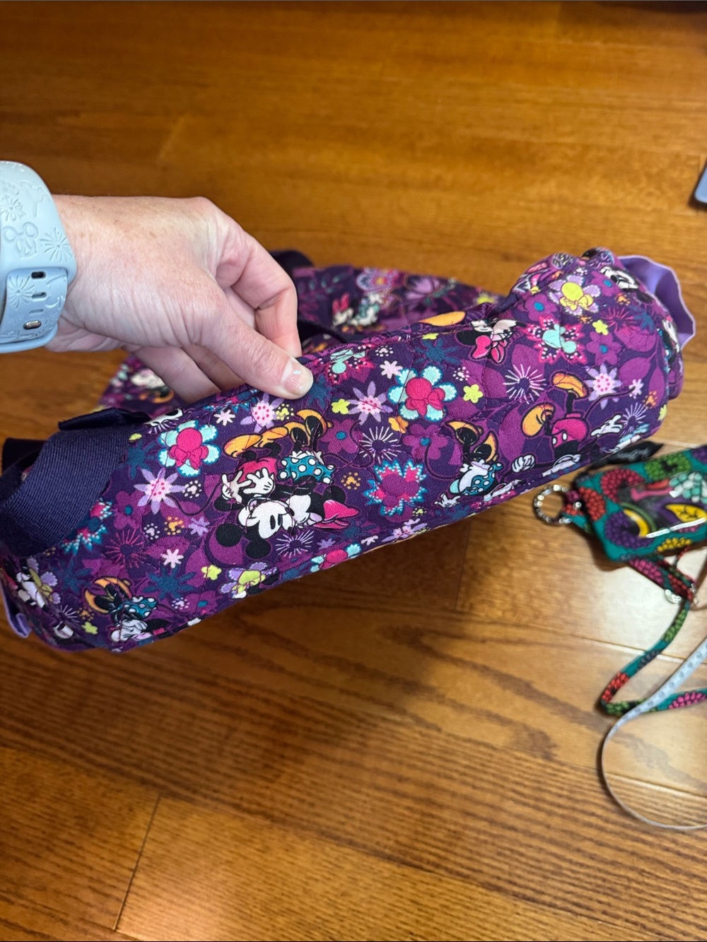 Vera Bradley Disney Purple Floral Mickey Backpack with Bow Accent and wallet - Picture 7 of 11